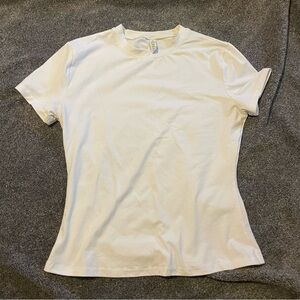 White Activewear Short Sleeve Shirt - Yogingo